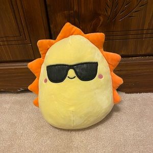 Cruz the sun Squishmallow